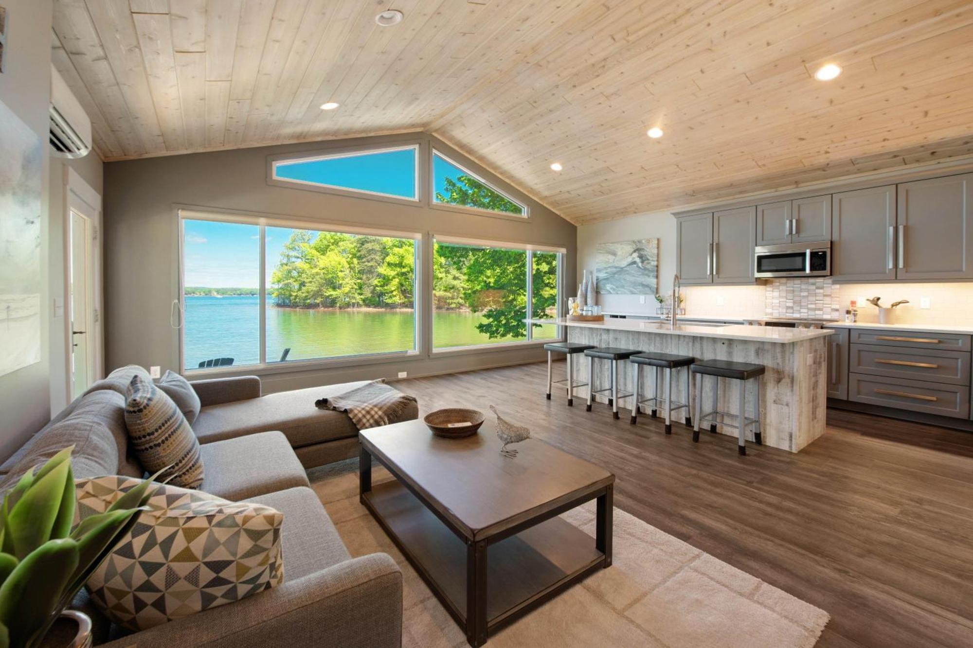 Lake Norman Hideaway ムアズビル エクステリア 写真