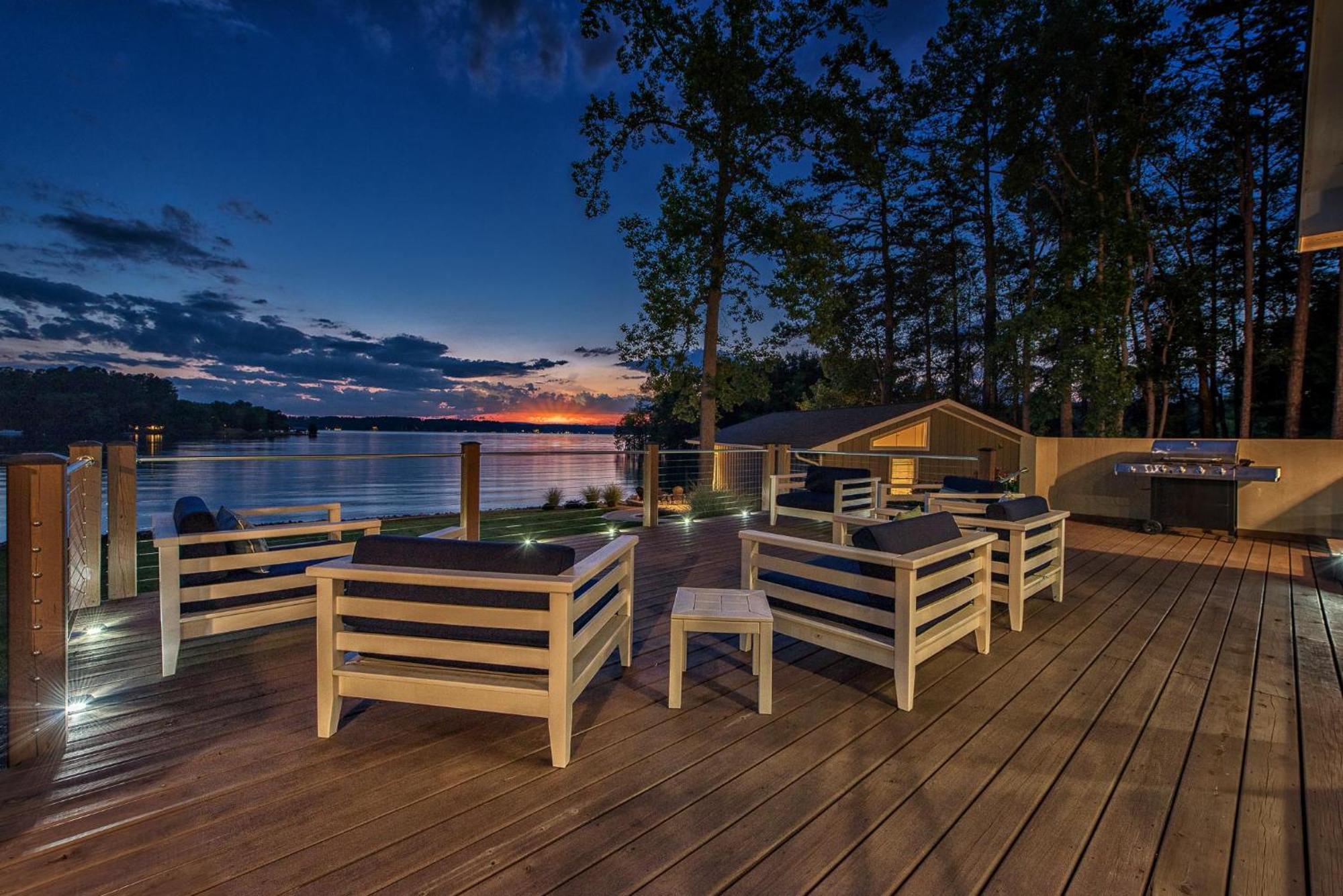 Lake Norman Hideaway ムアズビル エクステリア 写真