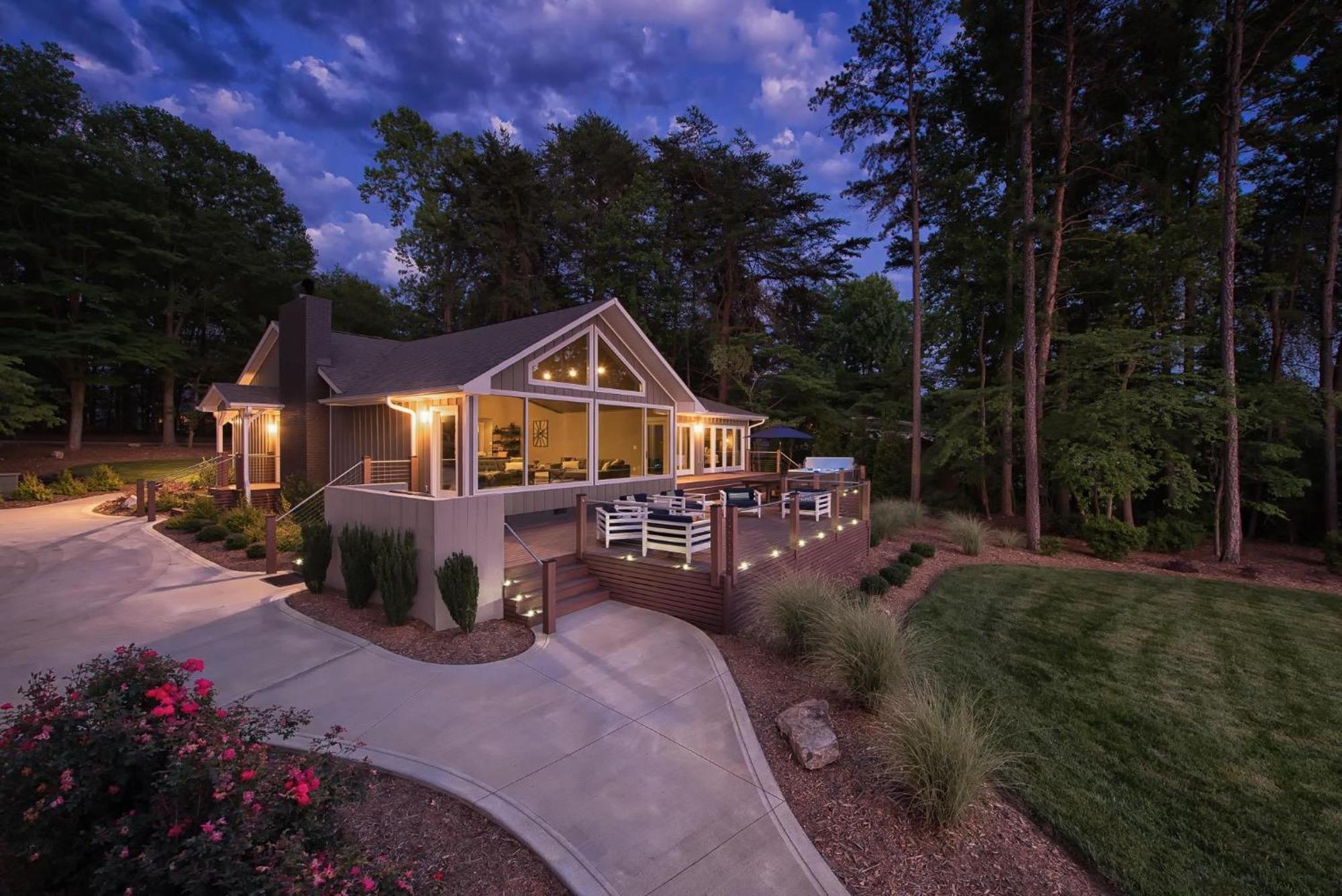 Lake Norman Hideaway ムアズビル エクステリア 写真